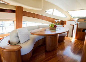 Alquilar yate en Marina Lav - Aicon 56