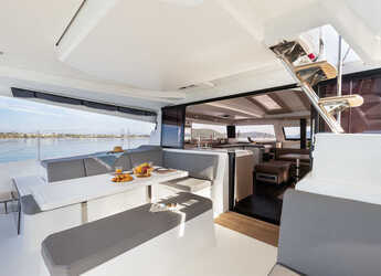 Alquilar catamarán en Preveza Marina - Elba 45