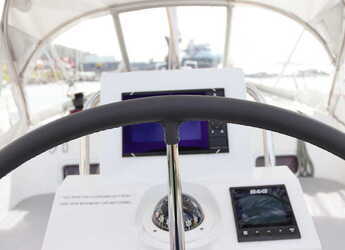 Chartern Sie segelboot in Port Purcell, Joma Marina - Oceanis 31