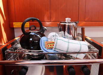 Chartern Sie segelboot in Port Purcell, Joma Marina - Oceanis 31