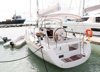 Chartern Sie segelboot in Port Purcell, Joma Marina - Oceanis 31