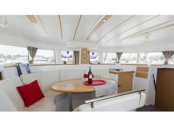 Alquilar catamarán en Lavrion Marina - Lagoon 380 