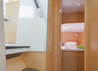 Alquilar catamarán en Lavrion Marina - Lagoon 380 