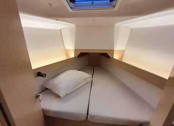 Rent a sailboat in Marina di Salivoli - Sun Odyssey 349