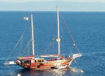 Rent a schooner in Poseidon Marina - Latife Sultan