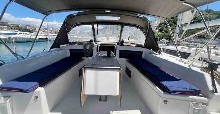 Chartern Sie segelboot in Pontile La Rosa dei Venti - Dufour 470