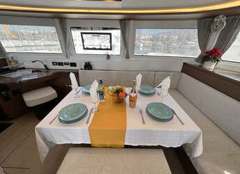 Chartern Sie katamaran in Paros Marina - Lagoon 46 - 4 + 2 cab.