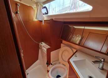 Chartern Sie segelboot in Nikiana Marina - Oceanis 41.1