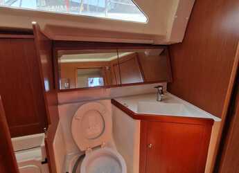 Chartern Sie segelboot in Nikiana Marina - Oceanis 41.1