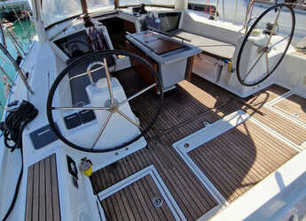 Chartern Sie segelboot in Nikiana Marina - Oceanis 41.1