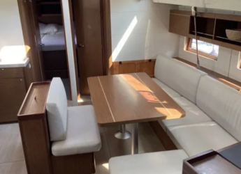 Chartern Sie segelboot in Nikiana Marina - Oceanis 46.1 - 4 cab.