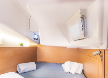 Alquilar velero en Lavrion Marina - Sun Odyssey 410 - 3 cab.