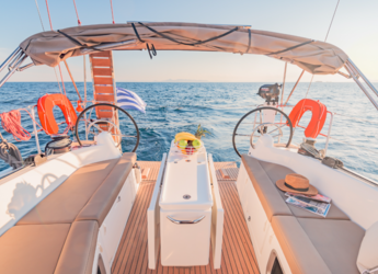 Alquilar velero en Lavrion Marina - Sun Odyssey 410 - 3 cab.