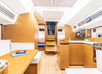 Alquilar velero en Lavrion Marina - Sun Odyssey 410 - 3 cab.