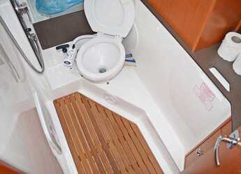 Noleggiare sailboat in Marina Zaton - Bavaria Cruiser 34 - 2 cab.