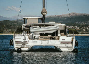 Alquilar catamarán en Puerto de Lefkas - Lagoon 42