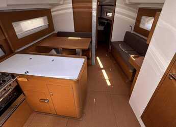 Alquilar velero en Olympic Marine - First 44