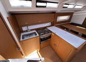 Alquilar velero en Olympic Marine - First 44