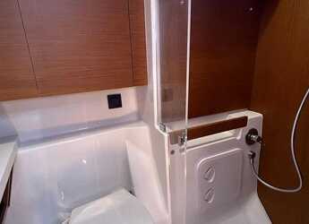 Alquilar velero en Olympic Marine - First 44