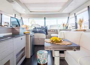 Louer catamaran à moteur à Lefkas Marina - MY4.S