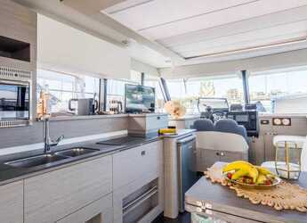 Louer catamaran à moteur à Lefkas Marina - MY4.S