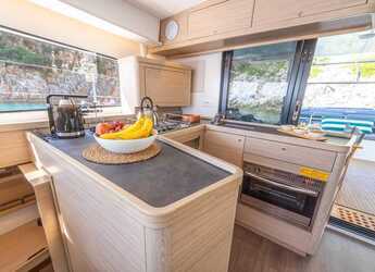 Alquilar catamarán en Puerto de Lefkas - Lagoon 42