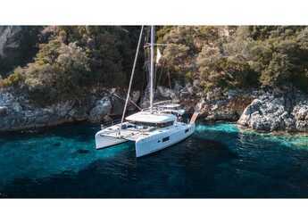 Alquilar catamarán en Puerto de Lefkas - Lagoon 42