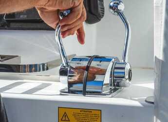 Alquilar catamarán en Puerto de Lefkas - Lagoon 42