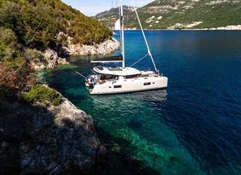 Alquilar catamarán en Puerto de Lefkas - Lagoon 42