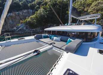 Alquilar catamarán en Puerto de Lefkas - Lagoon 42