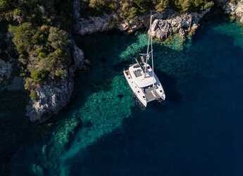 Alquilar catamarán en Puerto de Lefkas - Lagoon 42