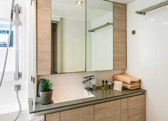 Chartern Sie katamaran in Marina Gouvia - Leopard 50