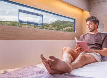 Rent a motorboat in Marina Gouvia - Lagoon 38