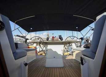 Alquilar velero en Marina d'Arechi - D&D Kufner 50