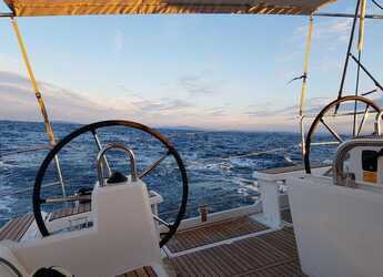 Alquilar velero en Porto Mirabello - Oceanis 38.1