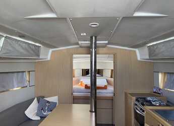 Alquilar velero en Porto Mirabello - Oceanis 38.1