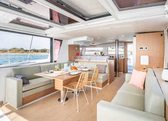 Louer catamaran à Marina di Cannigione - Bali 4.6