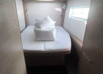 Alquilar catamarán en Marina Kastela - Lagoon 51