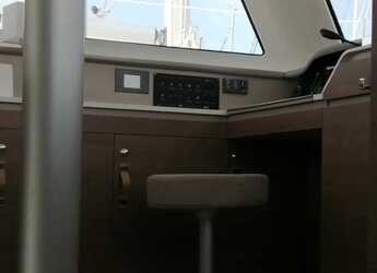 Rent a catamaran in Marina di Cagliari - Bali Catspace