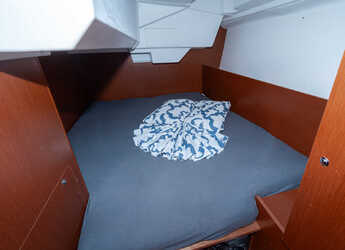 Noleggiare sailboat in Veruda Marina - Oceanis 38.1