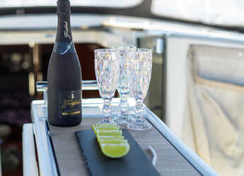 Noleggiare sailboat in Veruda Marina - Oceanis 38.1