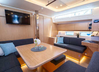Noleggiare sailboat in Veruda Marina - Bavaria C45 Style