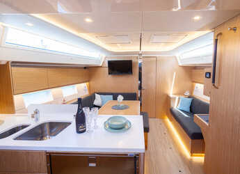 Noleggiare sailboat in Veruda Marina - Bavaria C45 Style