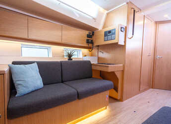 Noleggiare sailboat in Veruda Marina - Bavaria C45 Style