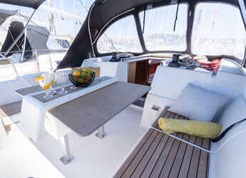 Noleggiare sailboat in Veruda Marina - Dufour 382 Grand Large