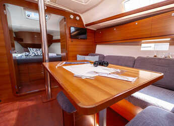 Noleggiare sailboat in Veruda Marina - Dufour 382 Grand Large