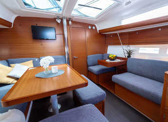 Noleggiare sailboat in Veruda Marina - Dufour 412 Grand Large