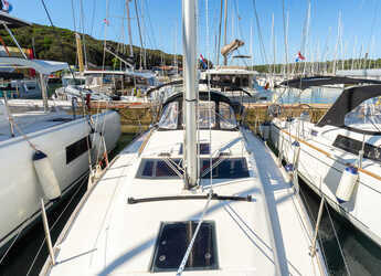 Noleggiare sailboat in Veruda Marina - Dufour 360 Grand Large