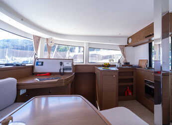 Noleggiare catamaran in Veruda Marina - Lagoon 42