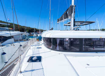 Noleggiare catamaran in Veruda Marina - Lagoon 42